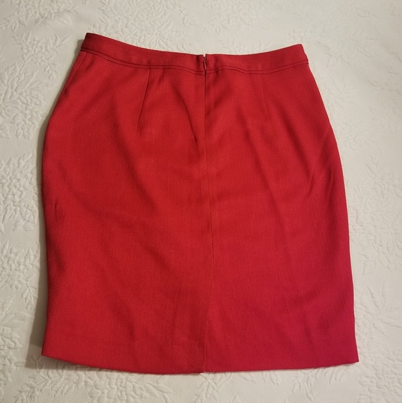 The Limited red pencil skirt - Picture 4 of 4